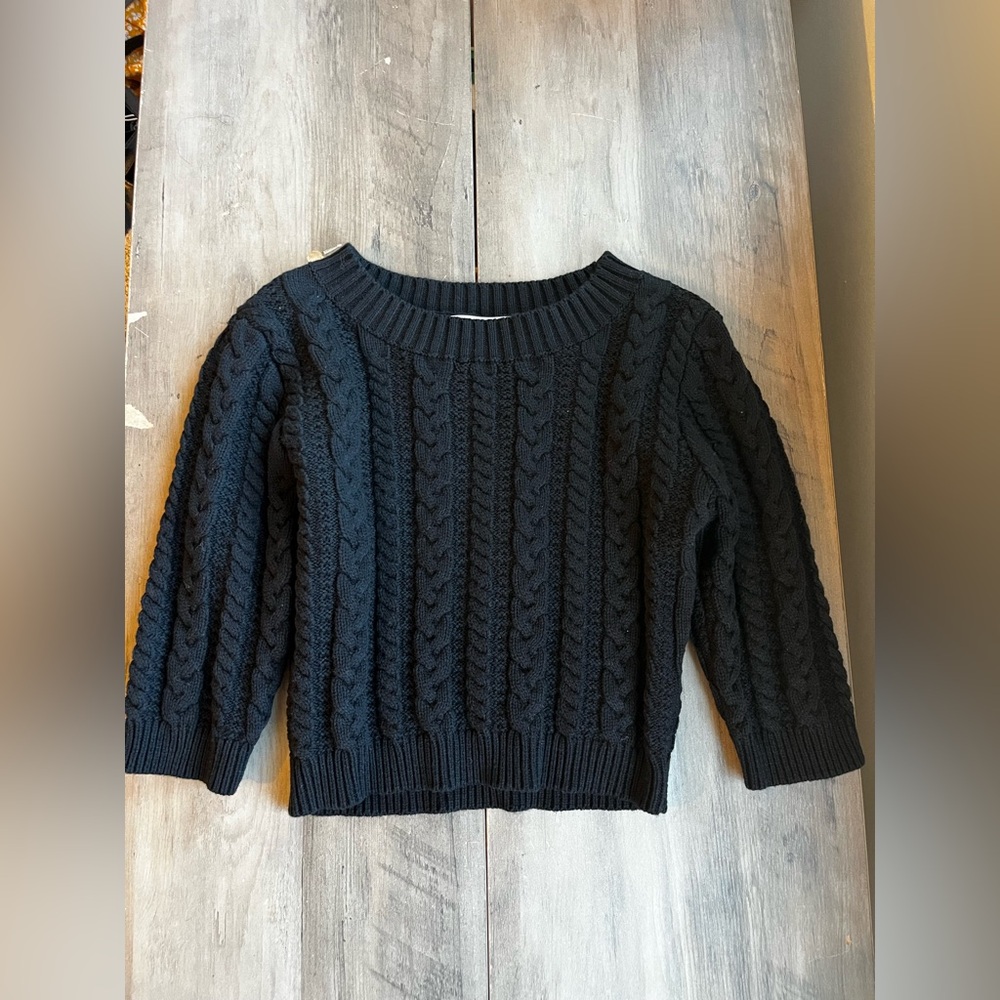 MESHKI Cable Knit Fitted Cropped Jumper